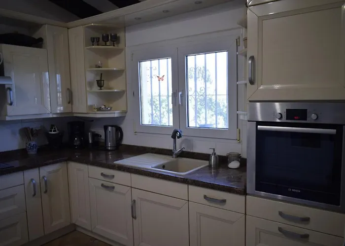 בקתה Anacasa Con Piscina Montgo Ch3215